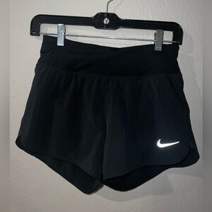 🖤Nike Women's Athletic Black Shorts | size small 🖤